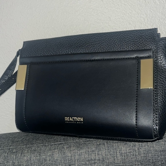 Reaction Kenneth Cole Handbags - Like New-Reaction Kenneth Cole Crossbody Bag- black with gold accents